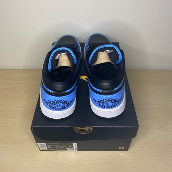 SOLD-Air Jordan 1 Low University Black - Picture 3 of 3